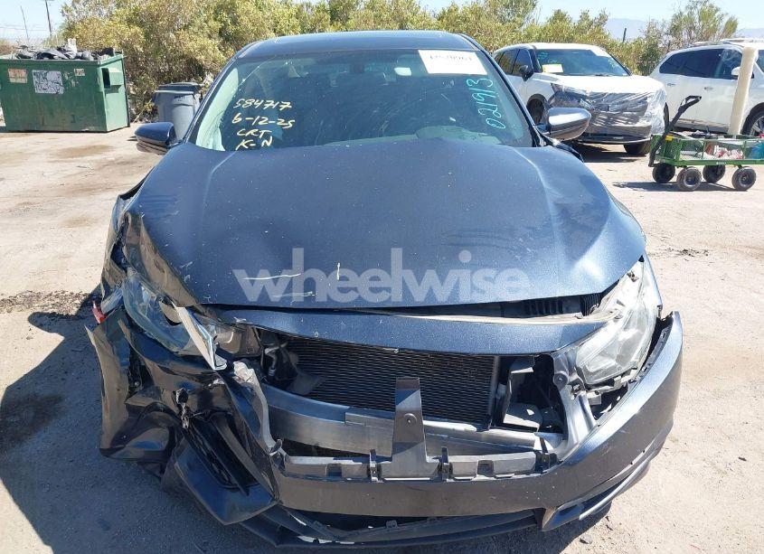 Photo 12 of 2018 Honda Civic EX (VIN 19XFC2F72JE021913)