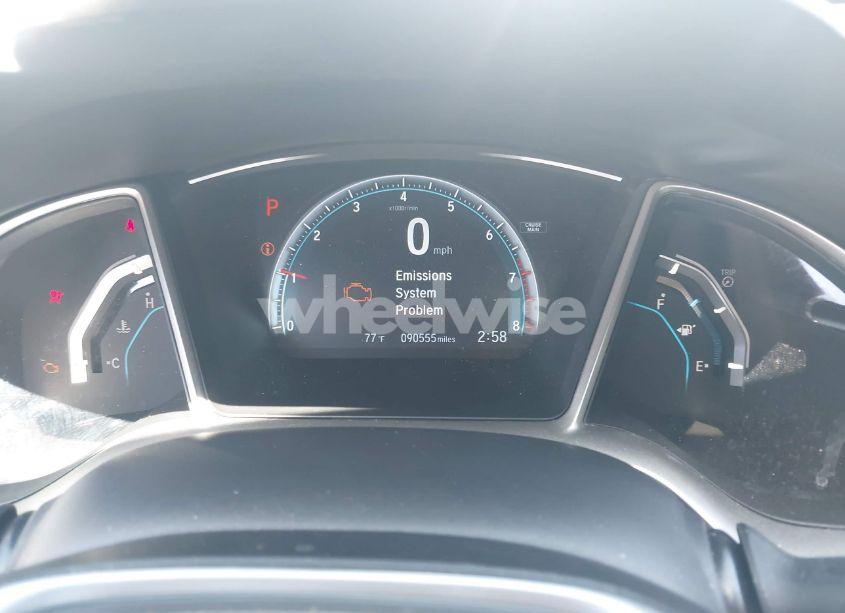 Photo 7 of 2018 Honda Civic EX (VIN 19XFC2F72JE039229)