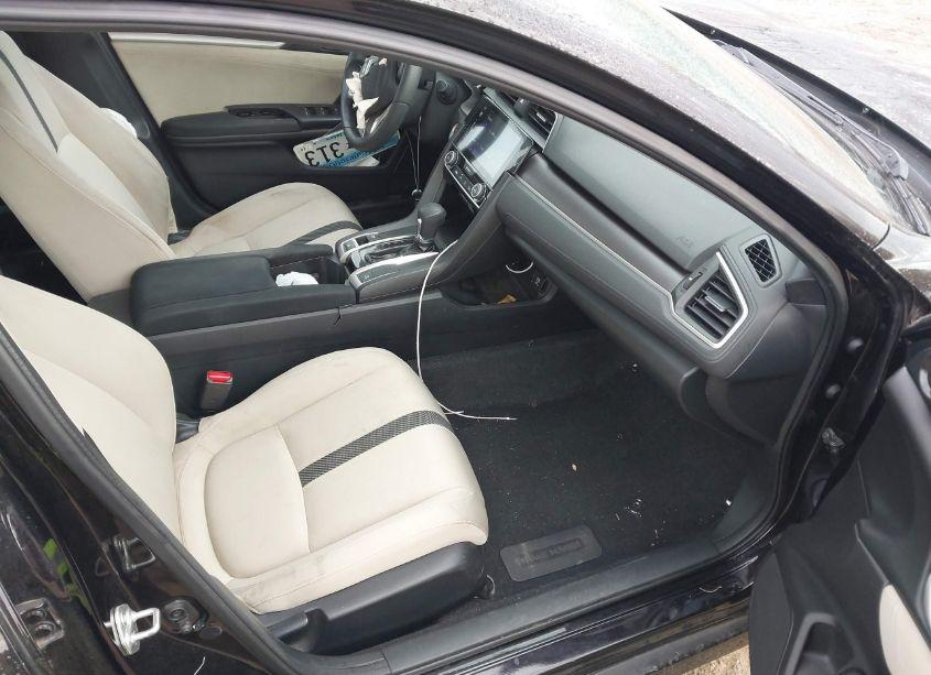Photo 5 of 2016 Honda Civic EX (VIN 19XFC2F73GE003929)