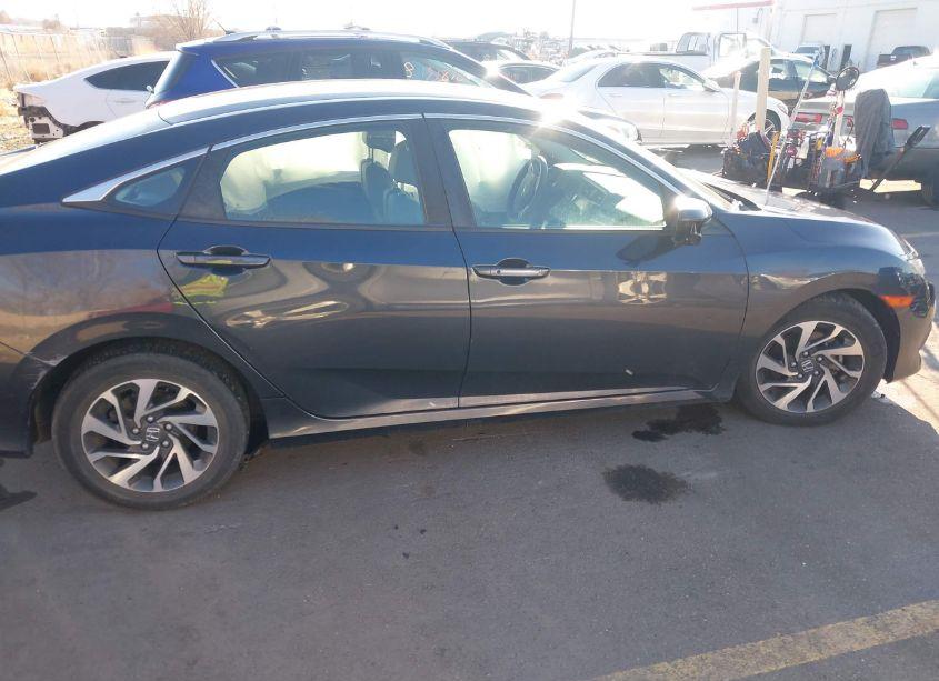 Photo 13 of 2016 Honda Civic EX (VIN 19XFC2F73GE030810)