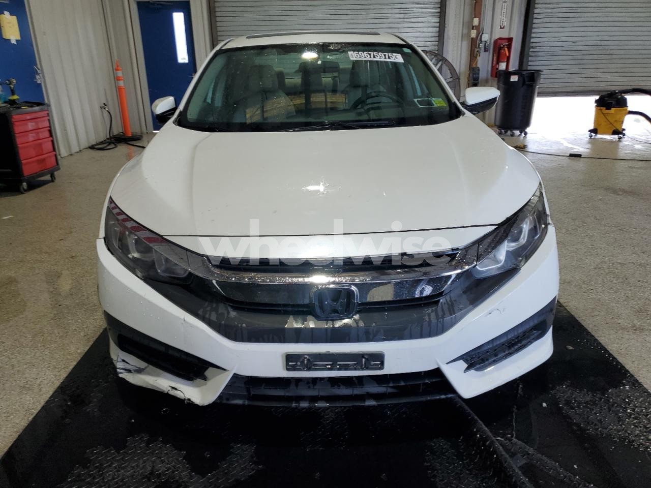 Photo 5 of 2016 HONDA CIVIC EX (VIN 19XFC2F73GE097505)