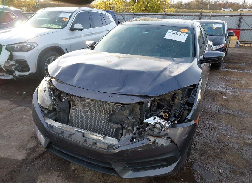 Photo 6 of 2016 Honda Civic EX (VIN 19XFC2F73GE240159)