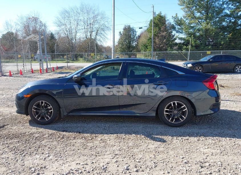 Photo 14 of 2017 Honda Civic EX (VIN 19XFC2F73HE006220)