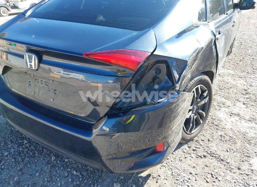 Photo 6 of 2017 Honda Civic EX (VIN 19XFC2F73HE006220)