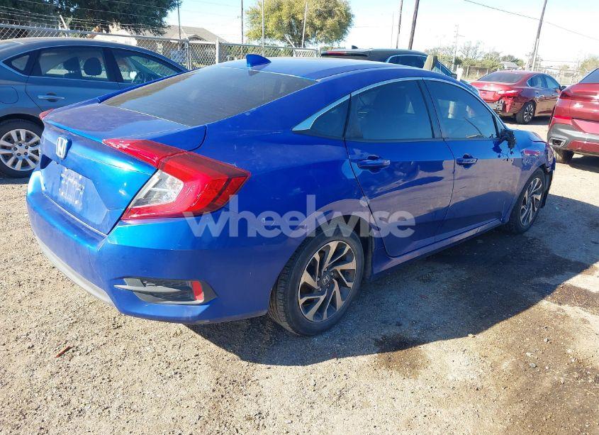 Photo 4 of 2017 Honda Civic EX (VIN 19XFC2F73HE018285)
