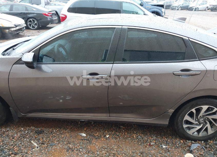 Photo 14 of 2017 Honda Civic EX (VIN 19XFC2F73HE033014)
