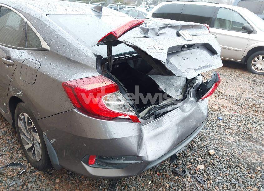 Photo 18 of 2017 Honda Civic EX (VIN 19XFC2F73HE033014)