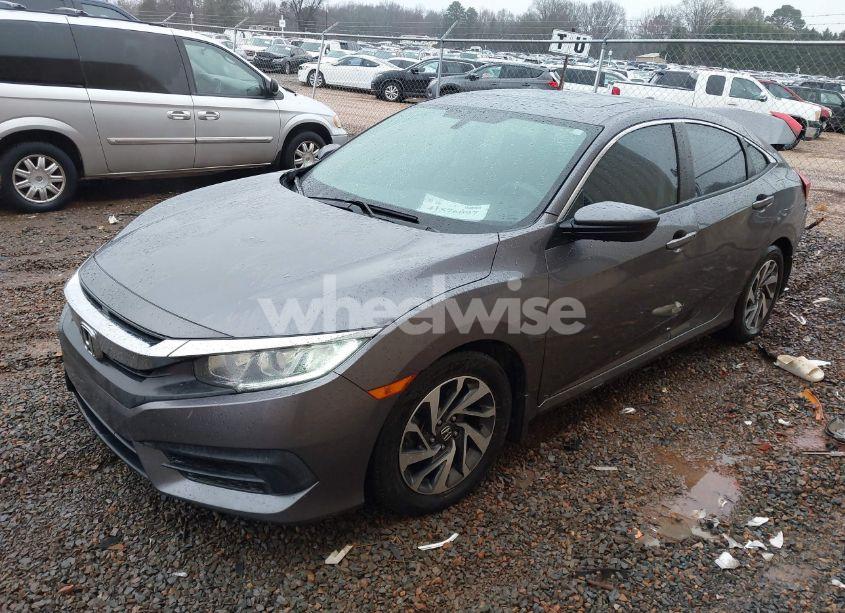 Photo 2 of 2017 Honda Civic EX (VIN 19XFC2F73HE033014)