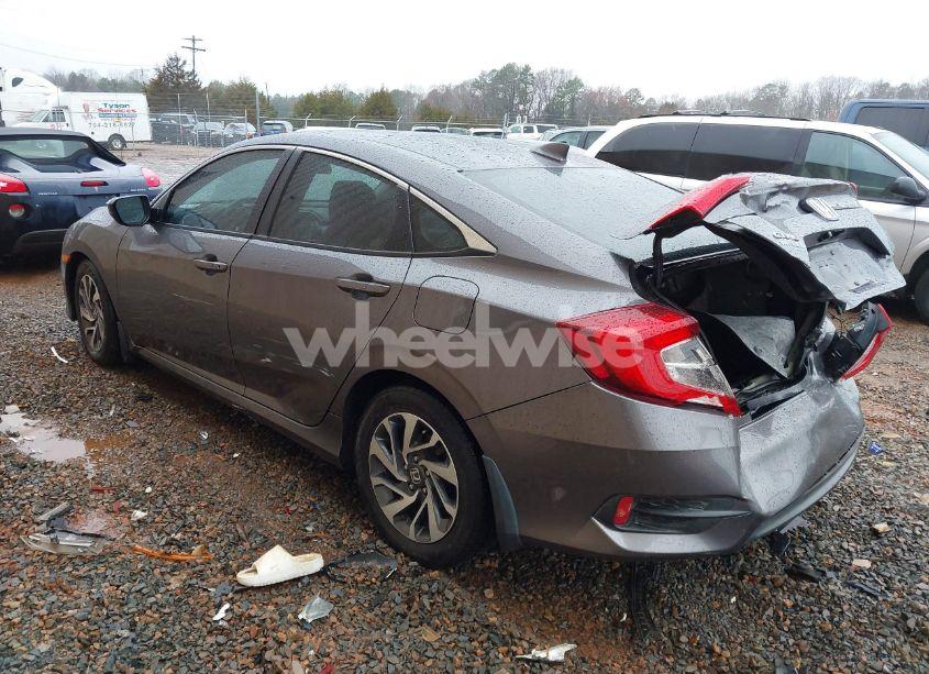 Photo 3 of 2017 Honda Civic EX (VIN 19XFC2F73HE033014)