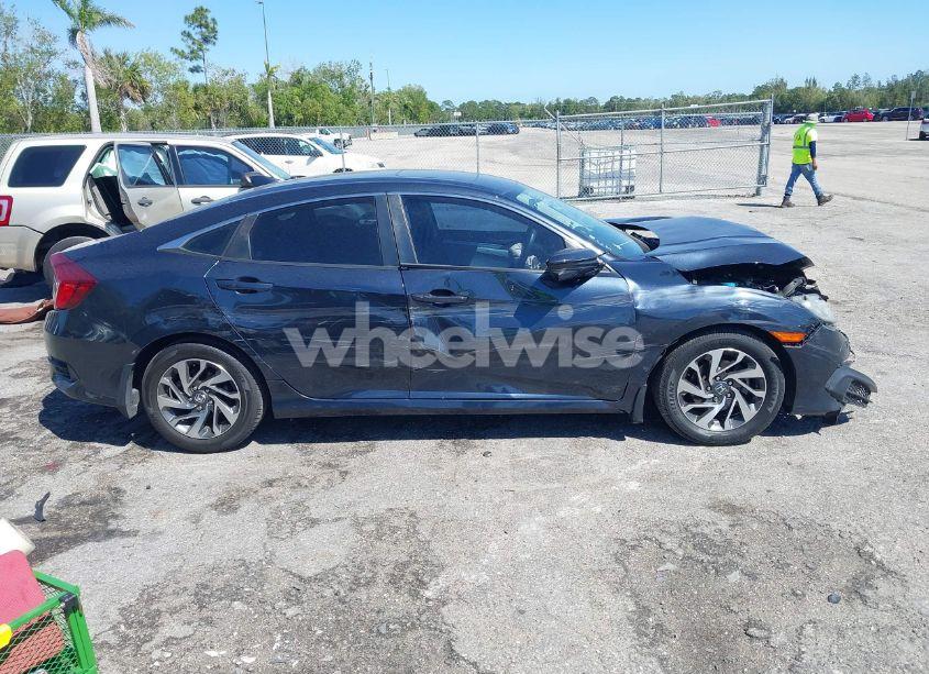 Photo 14 of 2017 Honda Civic EX (VIN 19XFC2F73HE081063)