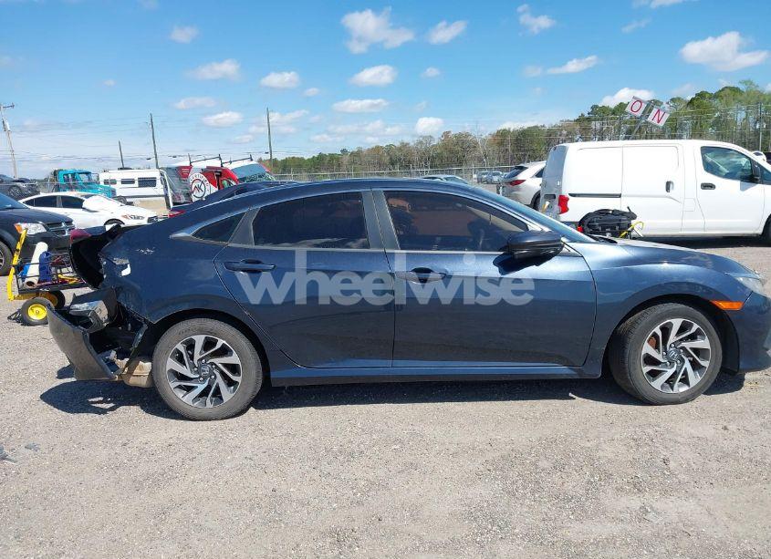 Photo 13 of 2017 Honda Civic EX (VIN 19XFC2F73HE082357)
