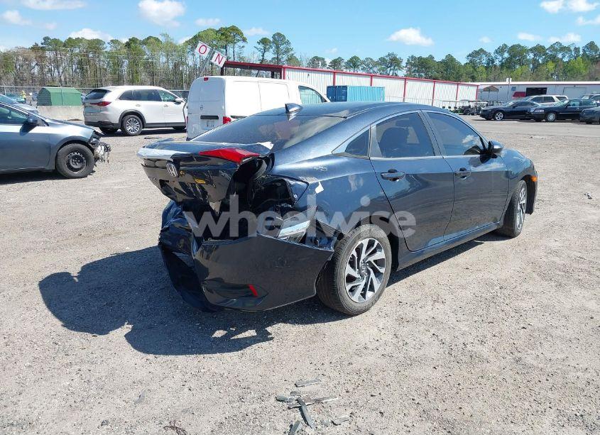 Photo 4 of 2017 Honda Civic EX (VIN 19XFC2F73HE082357)