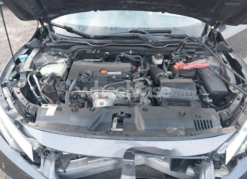 Photo 10 of 2018 Honda Civic EX (VIN 19XFC2F73JE015442)
