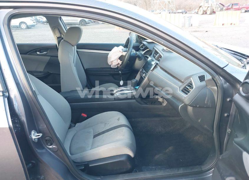 Photo 5 of 2018 Honda Civic EX (VIN 19XFC2F73JE015442)