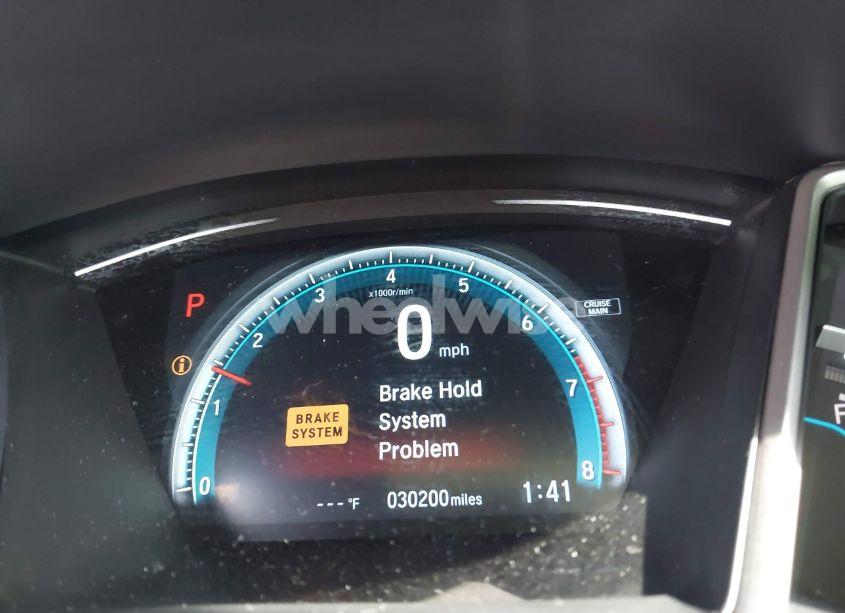 Photo 16 of 2018 Honda Civic EX (VIN 19XFC2F73JE015716)