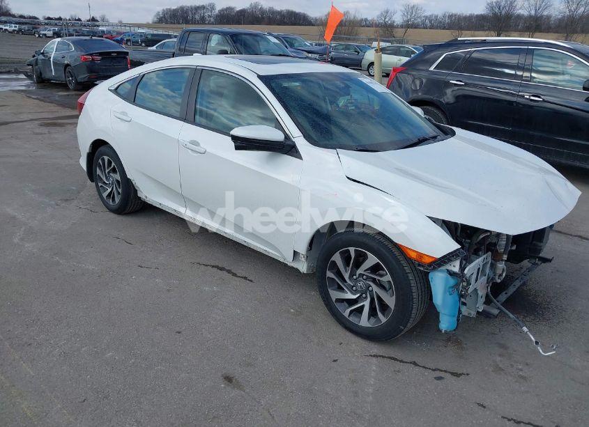 Photo 19 of 2018 Honda Civic EX (VIN 19XFC2F73JE015716)