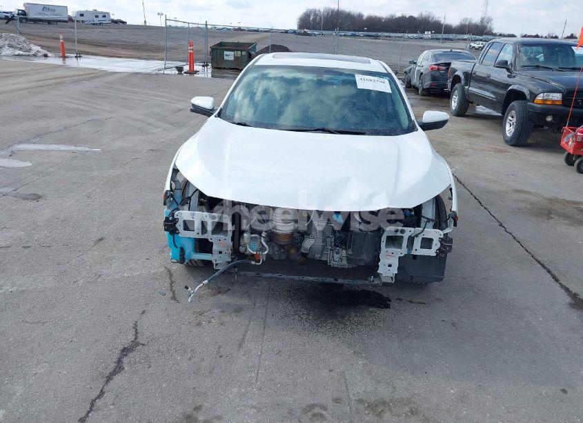 Photo 6 of 2018 Honda Civic EX (VIN 19XFC2F73JE015716)