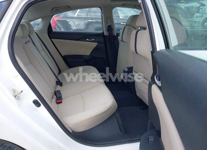 Photo 8 of 2018 Honda Civic EX (VIN 19XFC2F73JE015716)