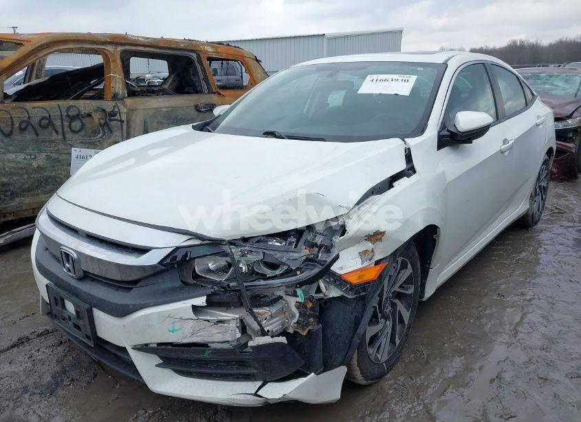 Photo 2 of 2018 Honda Civic EX (VIN 19XFC2F73JE024593)