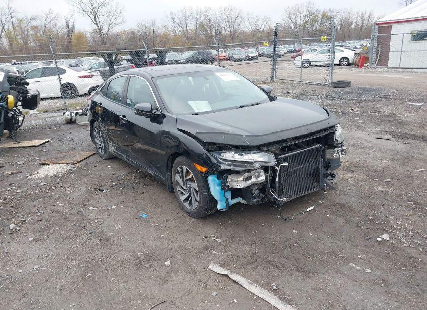 2016 Honda Civic EX (VIN 19XFC2F74GE011697) main photo