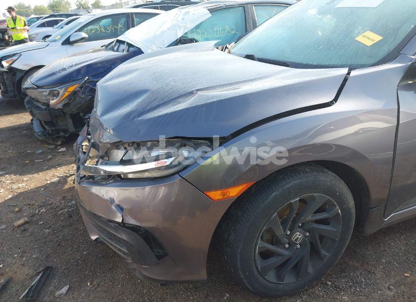 Photo 6 of 2016 Honda Civic EX (VIN 19XFC2F74GE065159)