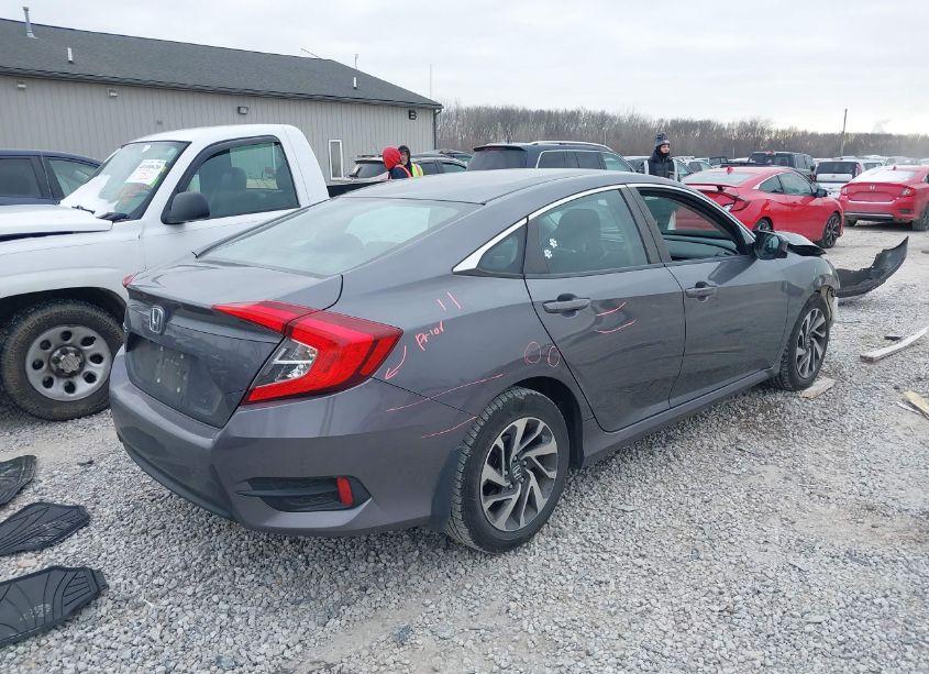 Photo 4 of 2016 Honda Civic EX (VIN 19XFC2F74GE082690)