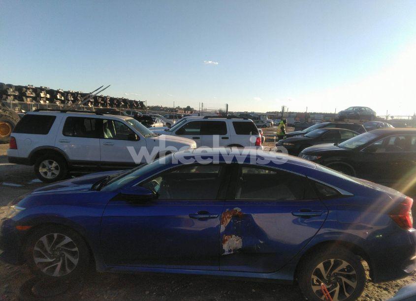 Photo 13 of 2016 Honda Civic EX (VIN 19XFC2F74GE089123)