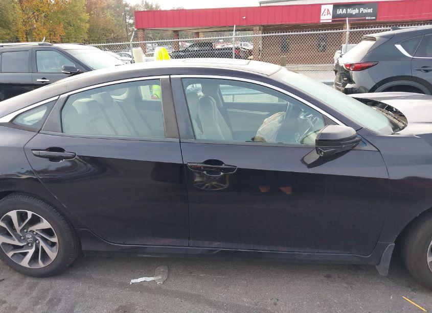 Photo 13 of 2016 Honda Civic EX (VIN 19XFC2F74GE208207)