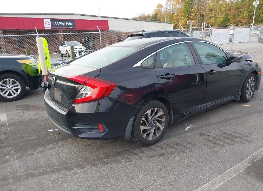 Photo 4 of 2016 Honda Civic EX (VIN 19XFC2F74GE208207)