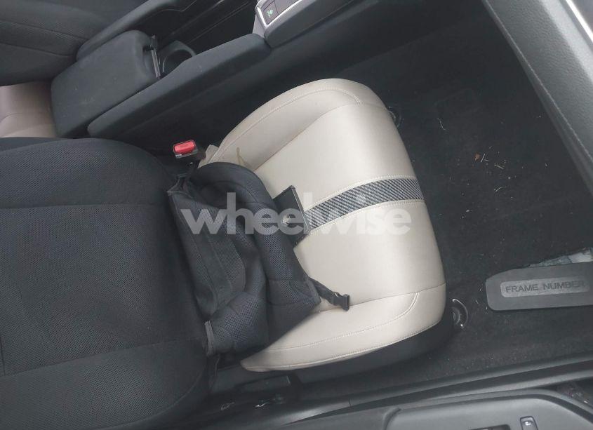 Photo 5 of 2016 Honda Civic EX (VIN 19XFC2F74GE244172)