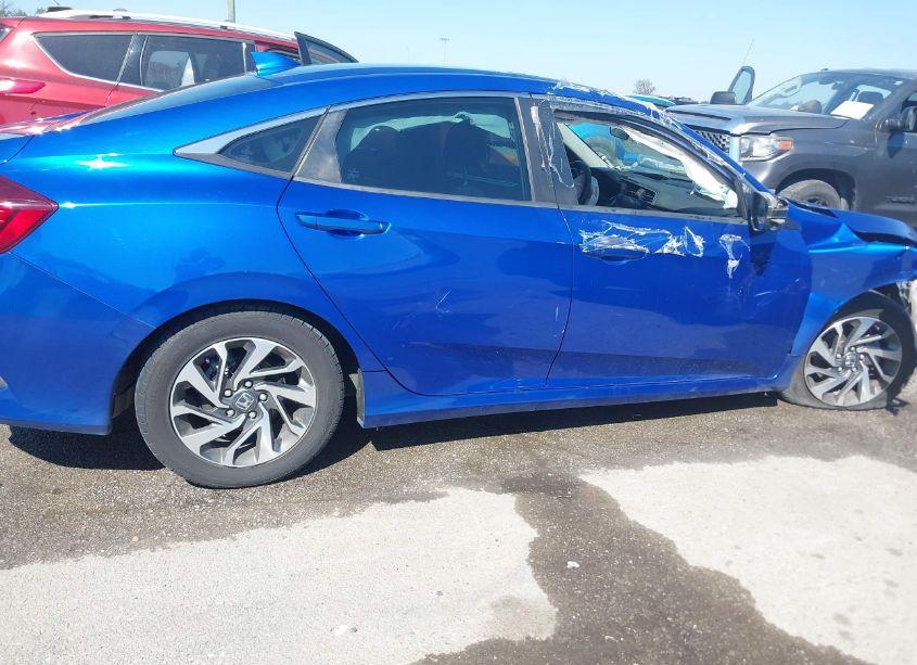 Photo 13 of 2017 Honda Civic EX (VIN 19XFC2F74HE004735)