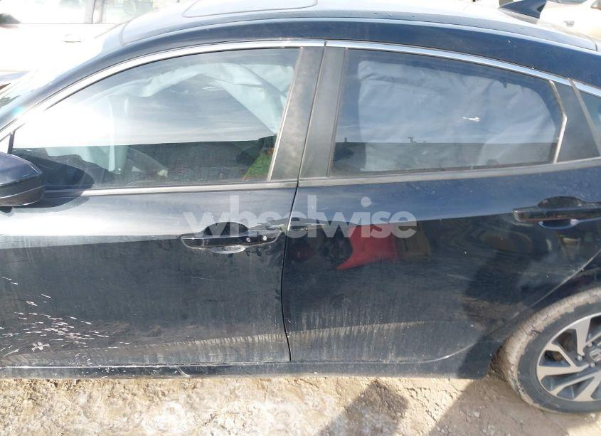Photo 14 of 2017 Honda Civic EX (VIN 19XFC2F74HE060321)