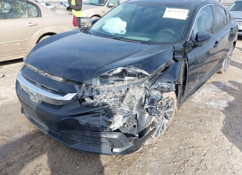 Photo 6 of 2017 Honda Civic EX (VIN 19XFC2F74HE060321)