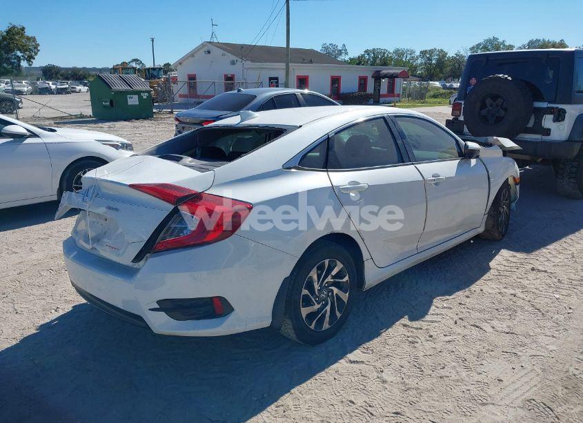 Photo 4 of 2017 Honda Civic EX (VIN 19XFC2F74HE064322)