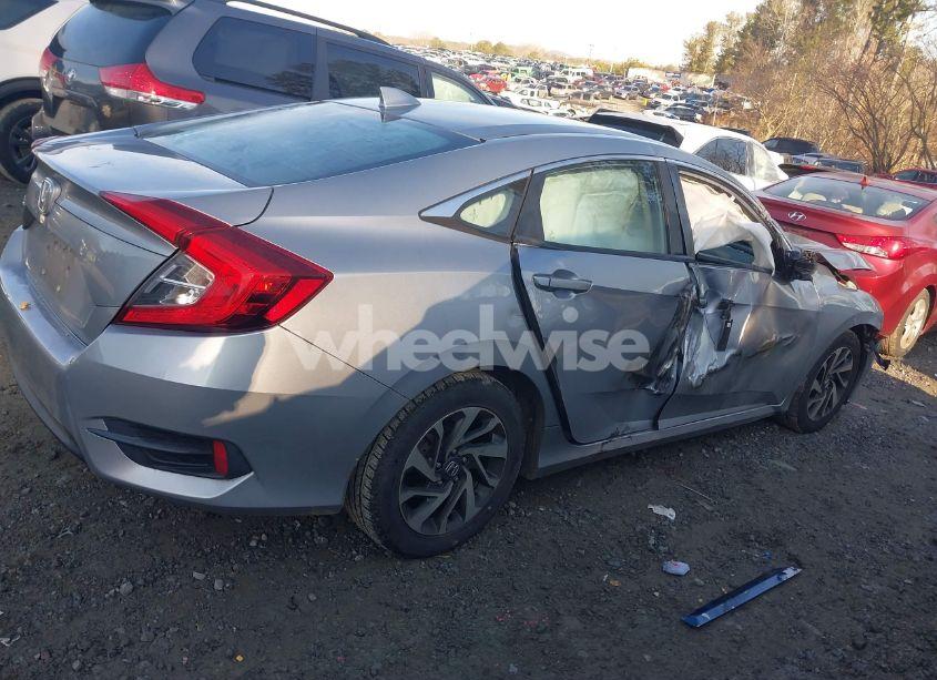 Photo 13 of 2017 Honda Civic EX (VIN 19XFC2F74HE082111)