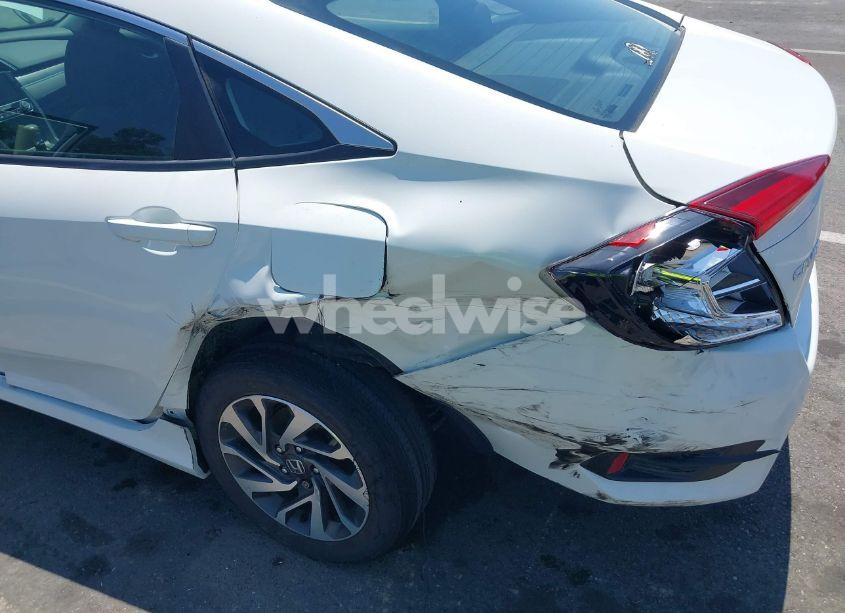 Photo 6 of 2017 Honda Civic EX (VIN 19XFC2F74HE212016)