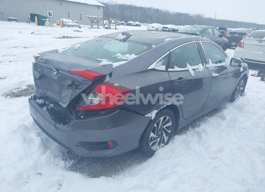 Photo 4 of 2018 Honda Civic EX (VIN 19XFC2F74JE002523)