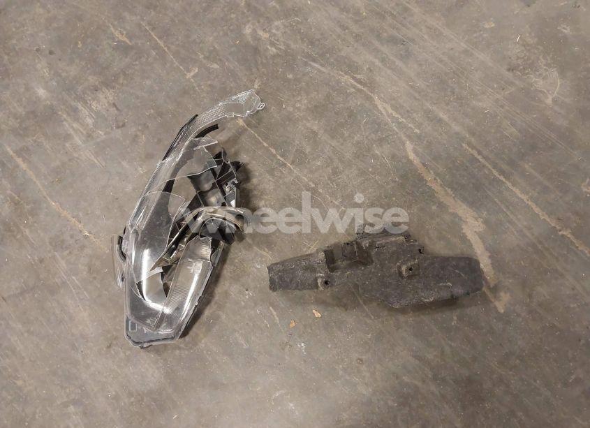 Photo 12 of 2018 Honda Civic EX (VIN 19XFC2F74JE005647)