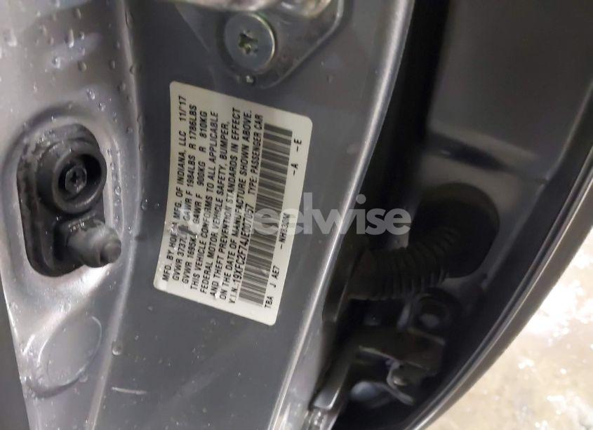 Photo 9 of 2018 Honda Civic EX (VIN 19XFC2F74JE007057)