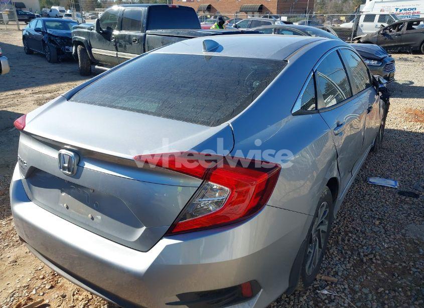 Photo 4 of 2018 Honda Civic EX (VIN 19XFC2F74JE043654)