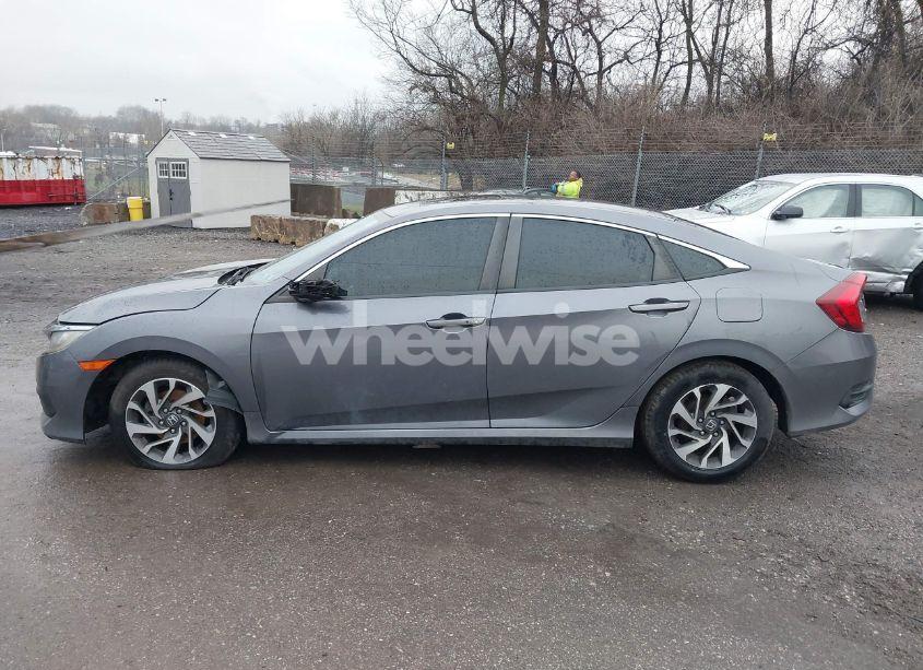 Photo 14 of 2016 Honda Civic EX (VIN 19XFC2F75GE057104)