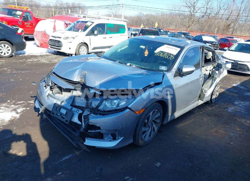 Photo 2 of 2016 Honda Civic EX (VIN 19XFC2F75GE228627)