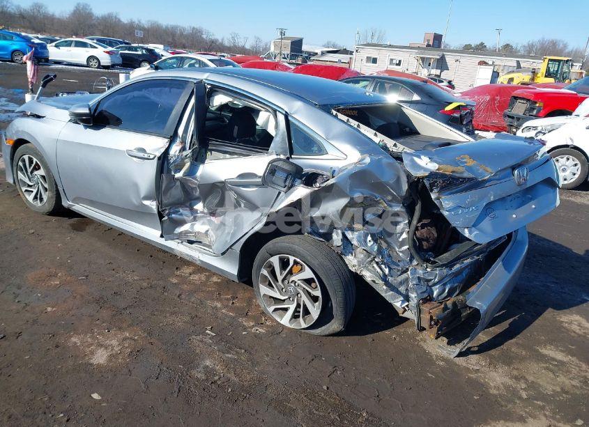 Photo 3 of 2016 Honda Civic EX (VIN 19XFC2F75GE228627)