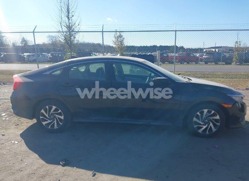 Photo 13 of 2017 Honda Civic EX (VIN 19XFC2F75HE002184)