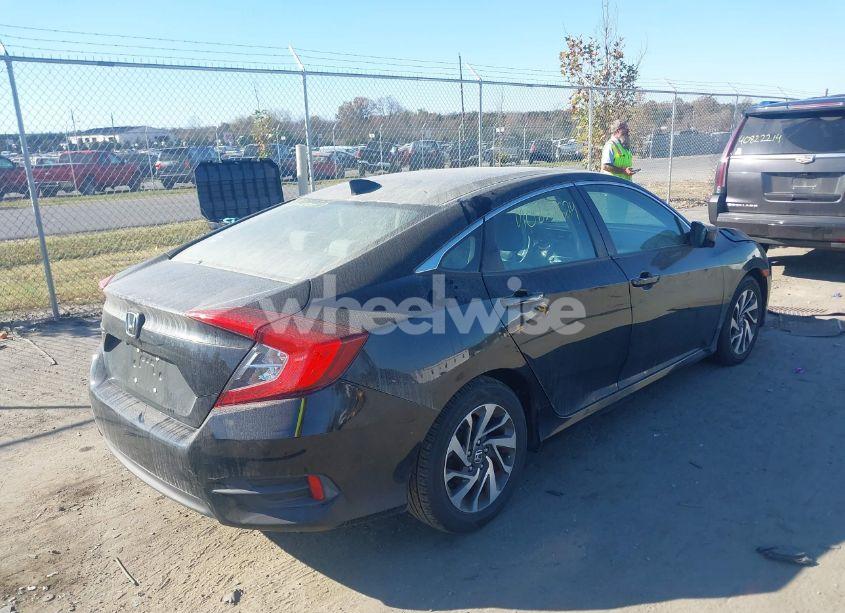 Photo 4 of 2017 Honda Civic EX (VIN 19XFC2F75HE002184)