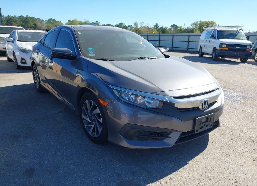 2017 Honda Civic EX (VIN 19XFC2F75HE006980) main photo