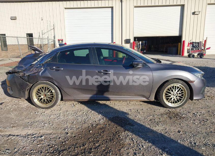 Photo 14 of 2017 Honda Civic EX (VIN 19XFC2F75HE008177)