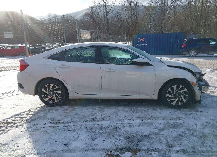 Photo 13 of 2017 Honda Civic EX (VIN 19XFC2F75HE009183)