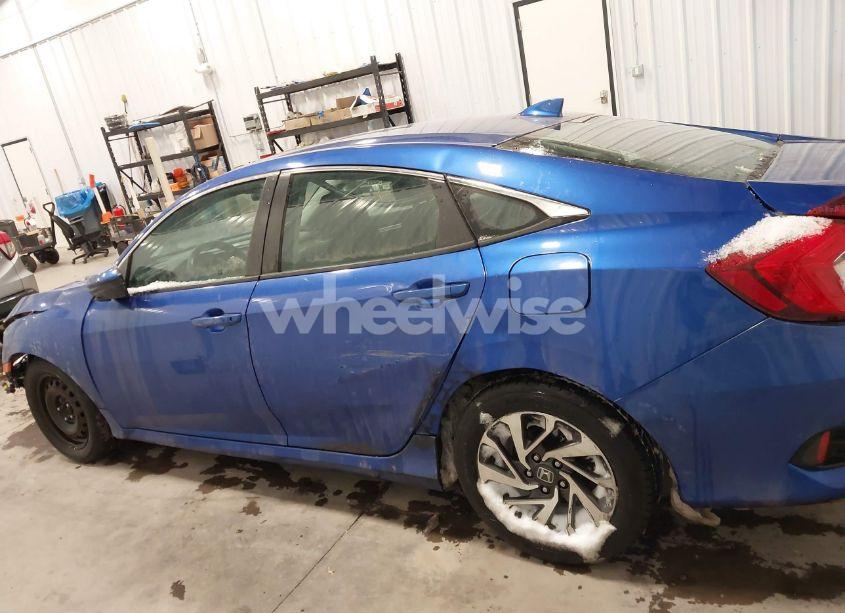 Photo 15 of 2017 Honda Civic EX (VIN 19XFC2F75HE028705)