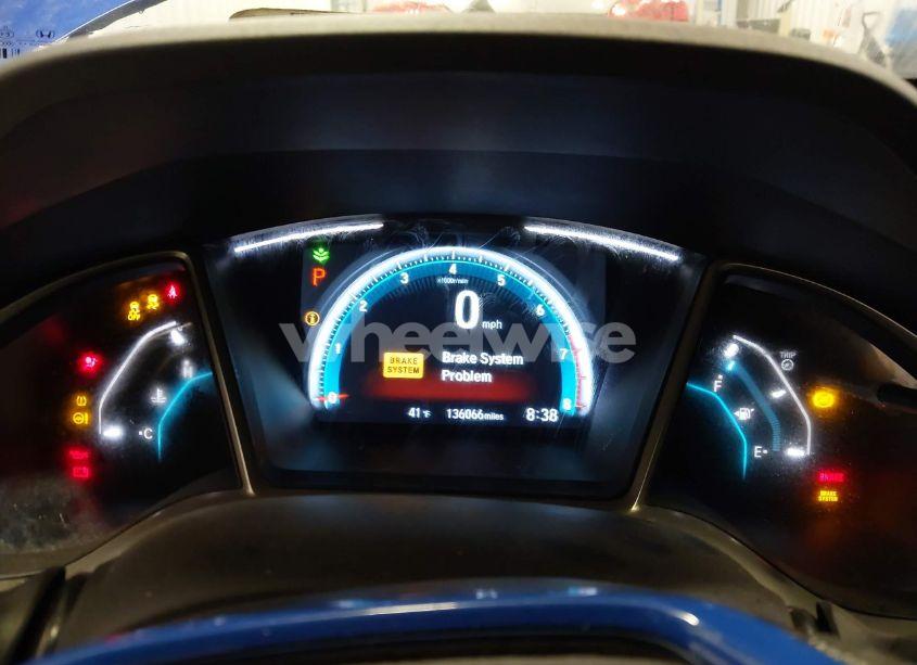 Photo 7 of 2017 Honda Civic EX (VIN 19XFC2F75HE028705)